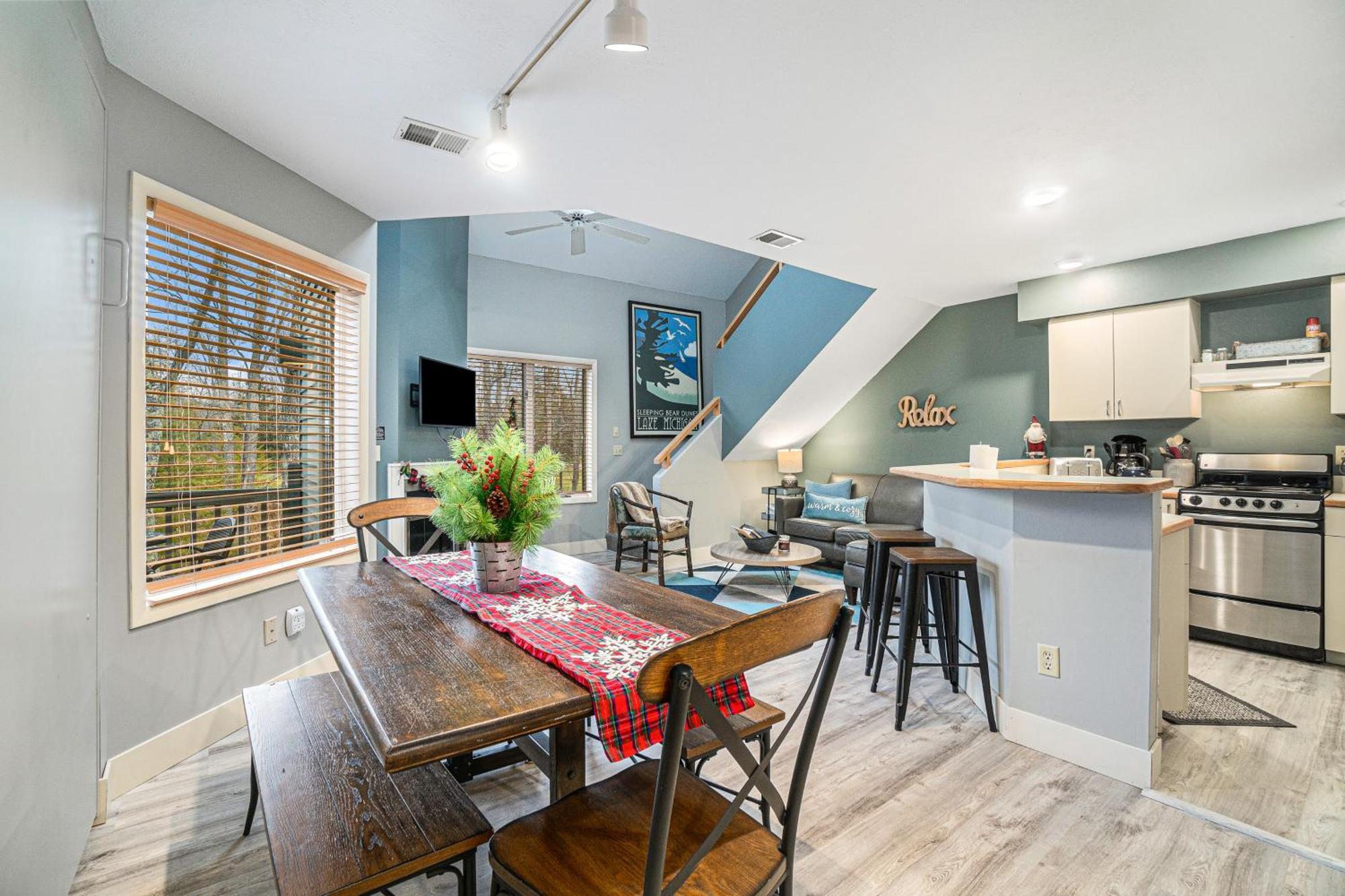 Wintergreen Condos Thompsonville Room photo